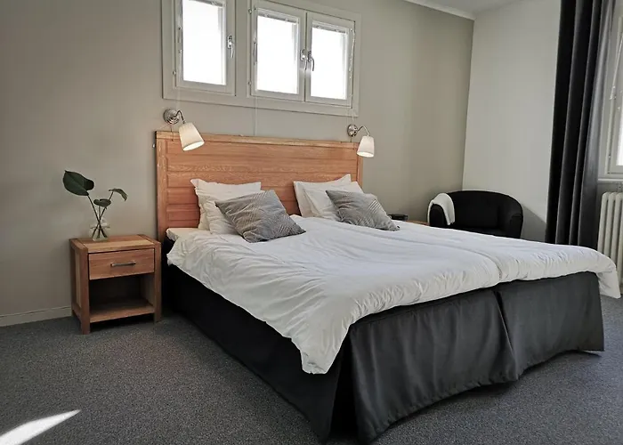 Hotell Apladalen I Vaernamo